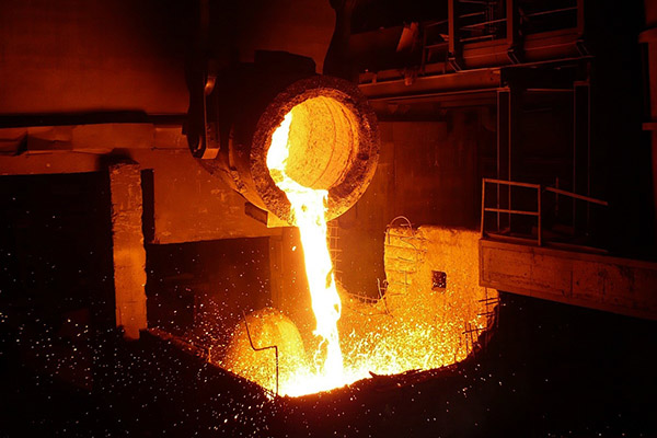 لماذا أصبحت أجزاء ثني الصفائح هي الخيار المفضل في التصنيع الصناعي؟